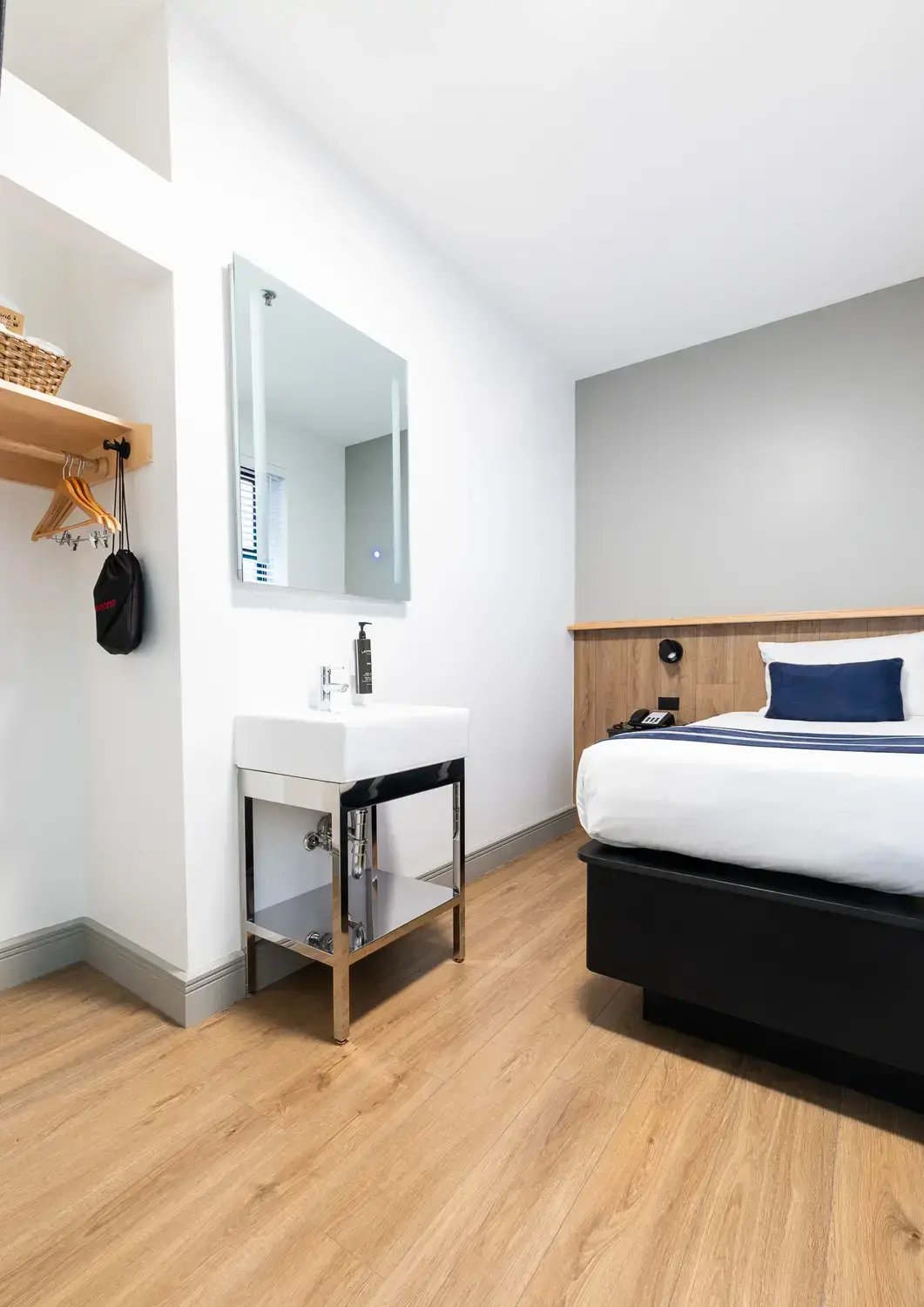 Americana Inn - Rooms 1