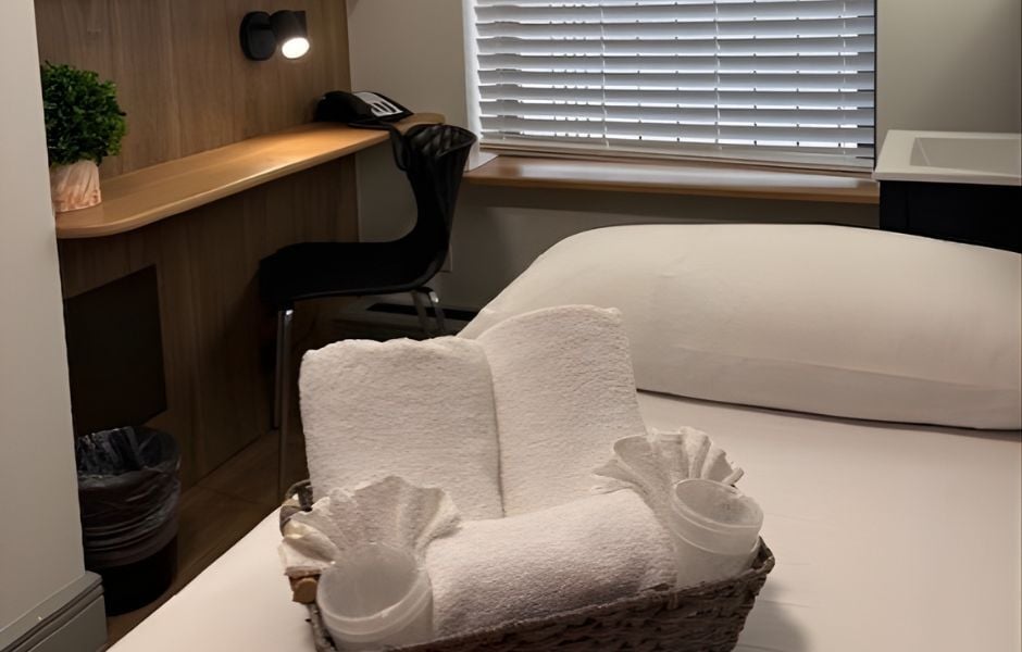 Americana Inn Single Room 2